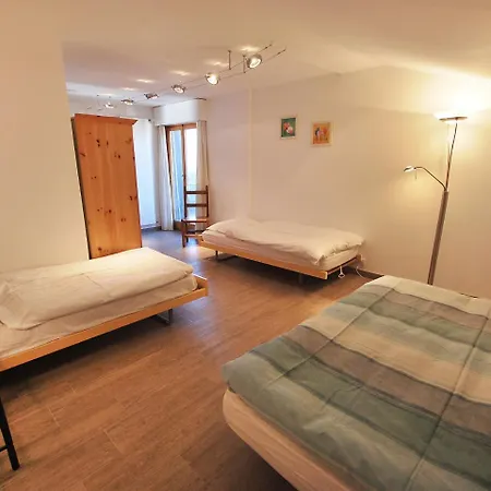 Jolimont I4 شقة